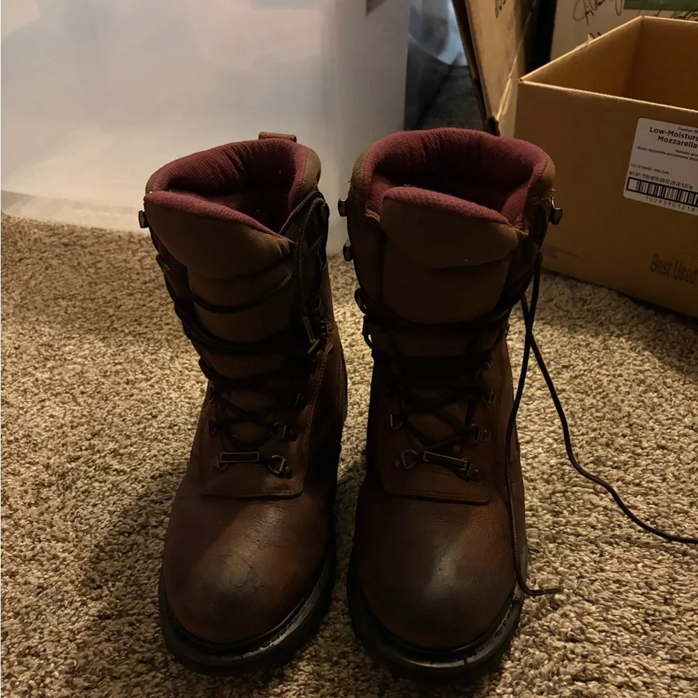 Cabela’s hunting boots